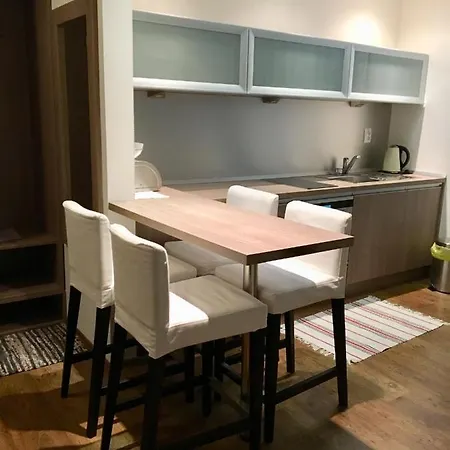 Triangel 215 * دونوفالي